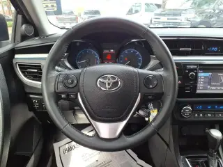 Toyota Corolla 2016 S 4dr Sedán