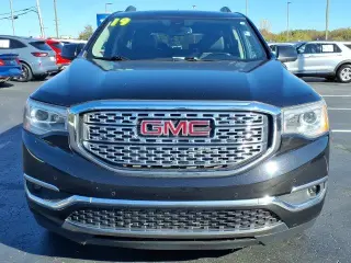 GMC Acadia 2019 4x4 Denali 4dr SUV