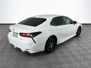 Toyota Camry 2021 SE 4dr Sedan