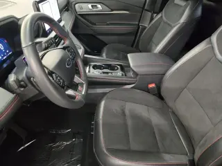 Ford Explorer 2025 AWD ST 4dr SUV