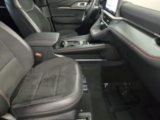Ford Explorer 2025 AWD ST 4dr SUV