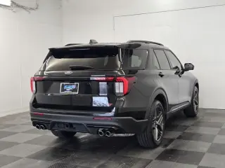 Ford Explorer 2025 AWD ST 4dr SUV