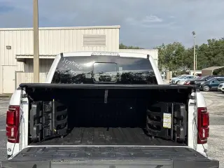 Ford F-150 2019 4x4 Raptor 4dr SuperCrew 5.5 ft. SB