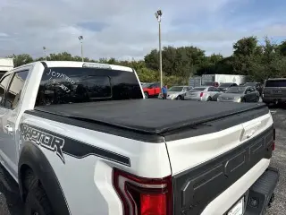 Ford F-150 2019 4x4 Raptor 4dr SuperCrew 5.5 ft. SB