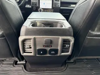 Ford F-150 2019 4x4 Raptor 4dr SuperCrew 5.5 ft. SB