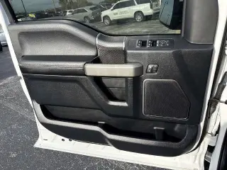 Ford F-150 2019 4x4 Raptor 4dr SuperCrew 5.5 ft. SB