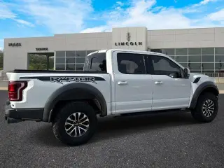 Ford F-150 2019 4x4 Raptor 4dr SuperCrew 5.5 ft. SB