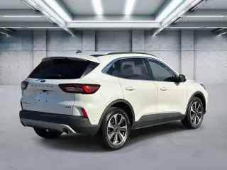 Ford Escape Hybrid 2023 AWD Platinum 4dr SUV