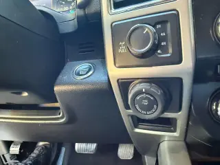 Ford F-150 2017 4x4 Lariat 4dr SuperCrew 5.5 ft. SB