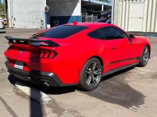 Ford Mustang 2025 EcoBoost 2dr Fastback