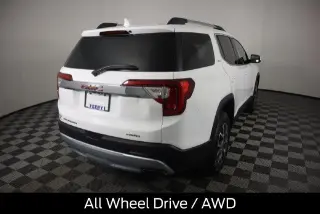 GMC Acadia 2021 4x4 SLE 4dr SUV