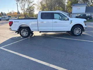 Ford F-150 2024 4x4 XLT 4dr SuperCrew 6.5 ft. SB
