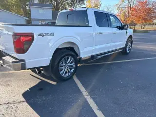 Ford F-150 2024 4x4 XLT 4dr SuperCrew 6.5 ft. SB