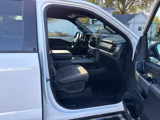 Ford F-150 2024 4x4 XLT 4dr SuperCrew 6.5 ft. SB