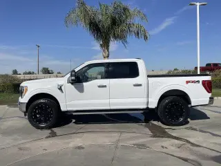 Ford F-150 2022 4x4 XLT 4dr SuperCrew 5.5 ft. SB