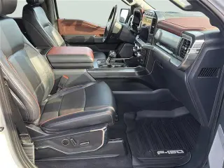 Ford F-150 2023 4x4 Lariat 4dr SuperCrew 5.5 ft. SB