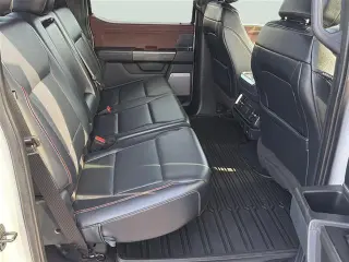 Ford F-150 2023 4x4 Lariat 4dr SuperCrew 5.5 ft. SB