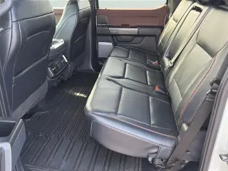 Ford F-150 2023 4x4 Lariat 4dr SuperCrew 5.5 ft. SB