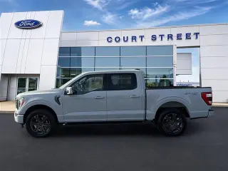 Ford F-150 2023 4x4 Lariat 4dr SuperCrew 5.5 ft. SB