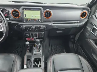 Jeep Gladiator 2020 4x4 Mojave Cabina Crew 4 puertas 5.0 ft. SB