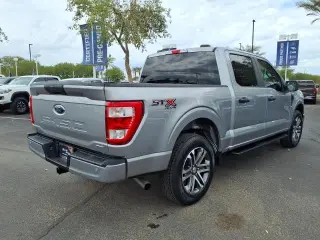 Ford F-150 2021 4x4 XL 4dr SuperCrew 5.5 ft. SB
