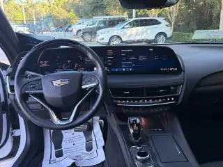 Cadillac CT5 2025 Deportivo 4dr Sedán