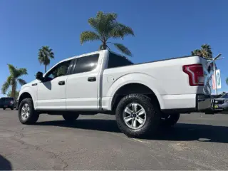 Ford F-150 2015 4x2 XLT 4dr SuperCrew 5.5 ft. SB