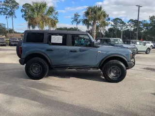 Ford Bronco 2025 4x4 Big Bend SUV de 4 puertas
