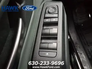 Toyota RAV4 2026 LE SUV de 4 puertas