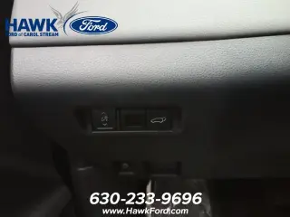 Toyota RAV4 2026 LE SUV de 4 puertas