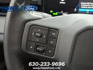 Toyota RAV4 2026 LE SUV de 4 puertas
