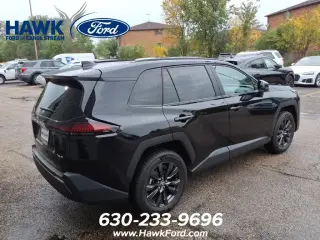 Toyota RAV4 2026 LE SUV de 4 puertas