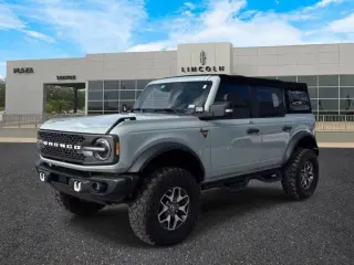 Ford Bronco 2022 4x4 Base Advanced 4dr SUV