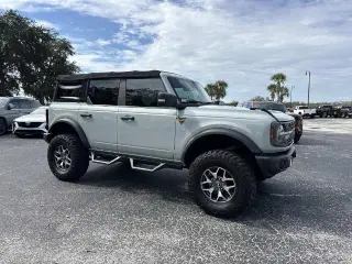 Ford Bronco 2022 4x4 Base Advanced 4dr SUV