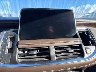 Chevrolet Suburban 2022 4x4 LT SUV de 4 puertas
