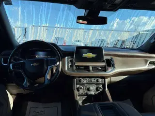 Chevrolet Suburban 2022 4x4 LT SUV de 4 puertas