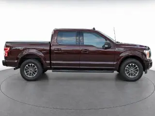 Ford F-150 2018 4x4 XLT 4dr SuperCrew 5.5 ft. SB
