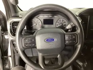 Ford F-150 2021 4x2 XL 4dr SuperCrew 5.5 ft. SB