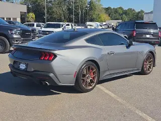 Ford Mustang 2024 GT Premium 2d Fastback