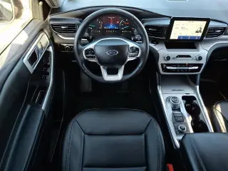 Ford Explorer 2024 AWD XLT 4dr SUV