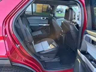 Ford Explorer 2024 AWD XLT 4dr SUV