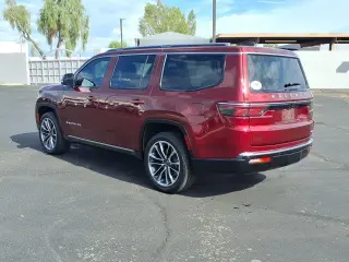 Jeep Wagoneer 2024 4x4 Series III 4dr SUV