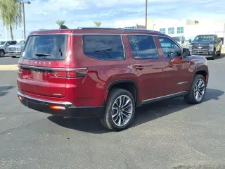 Jeep Wagoneer 2024 4x4 Series III 4dr SUV