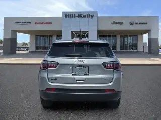 Jeep Compass 2022 Latitude SUV de 4 puertas
