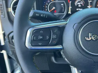 Jeep Wrangler 2024 4x4 Sahara 4 SUV