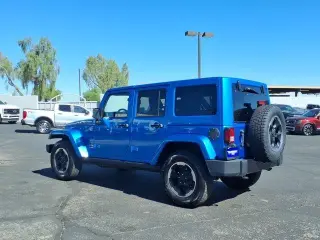Jeep Wrangler Unlimited 2014 4x4 Sahara 4dr SUV