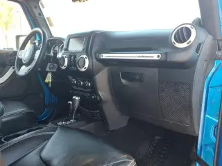 Jeep Wrangler Unlimited 2014 4x4 Sahara 4dr SUV