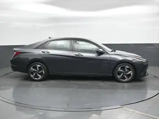 Hyundai ELANTRA 2023 SEL 4dr Sedán