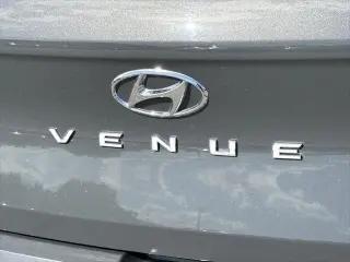 Hyundai VENUE 2025 SEL 4dr Crossover
