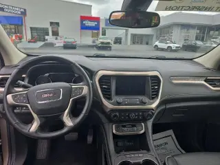 GMC Acadia 2023 4x4 Denali 4dr SUV